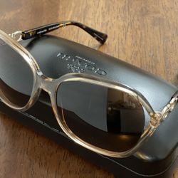 Coach Women Kissing C Sunglasses 532013 CRYSTAL LIGHT BROWN/DARK TORT (LIGHT BROWN) LENS: BROWN GRADIENT With Coach Case Brand New