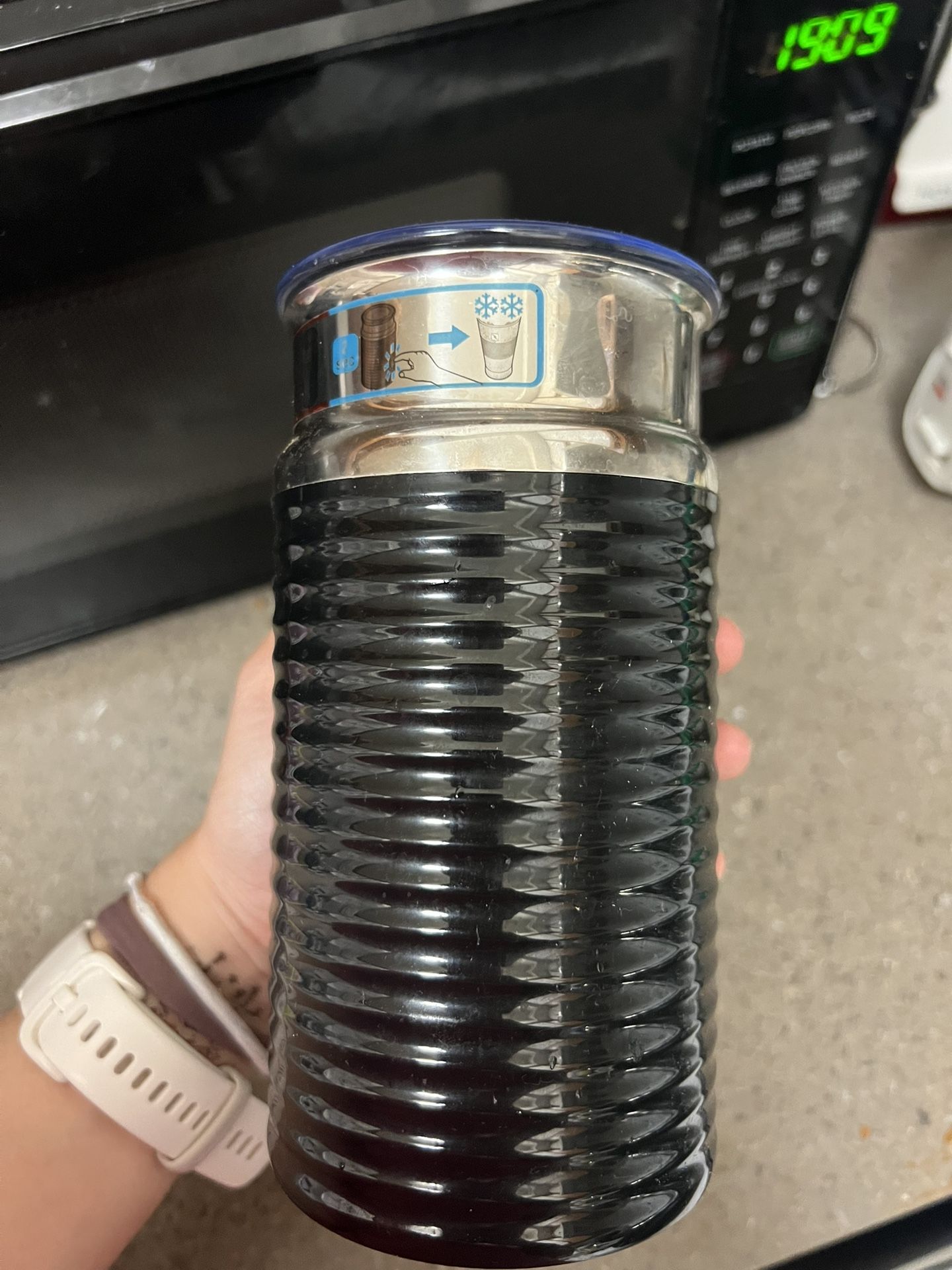 Nespresso Vertuo machine with the Aeroccino milk frother