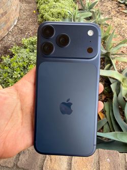 iPhone 17 Pro Max Unlocked
