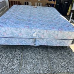 King Bed & Frame 