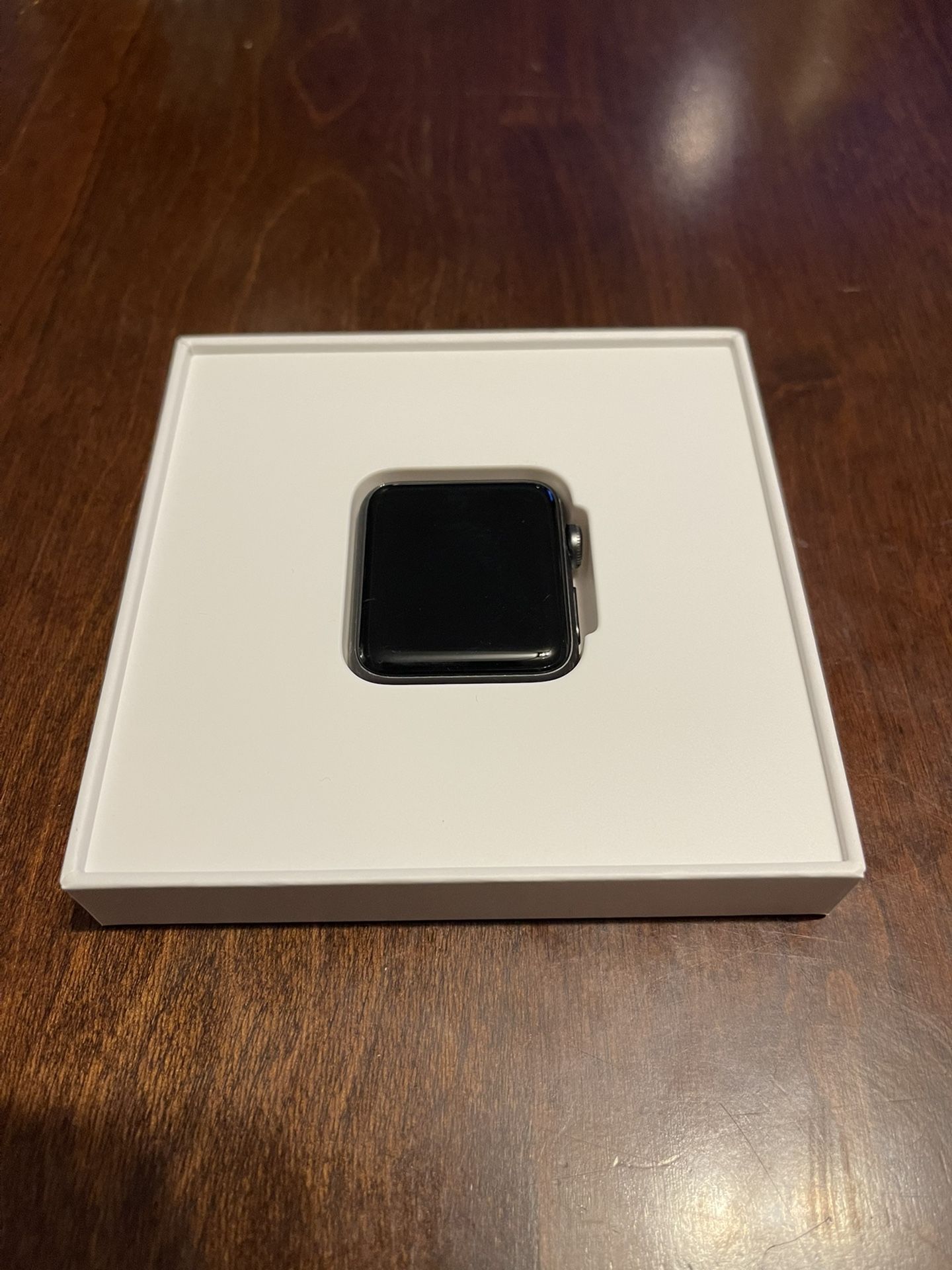 Apple Watch Series 3 (42mm)
