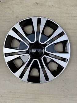 15” Black & Silver Wheel Covers – Set of 4