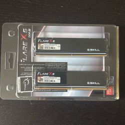 32 GB RAM G.Skill Flare X5  Cl