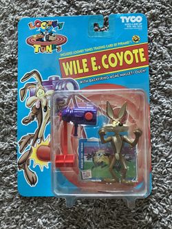 Wile E Coyote 1993 Action Figure