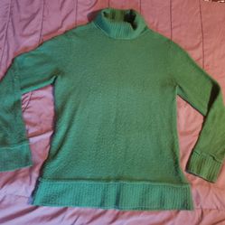 Green Turtleneck Sweater Size L