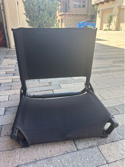 Black Stadium Chair