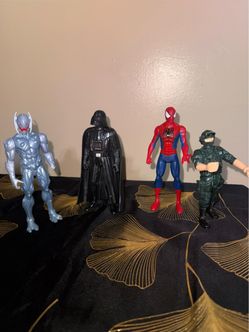 Mixed Action Figure Lot of 4
