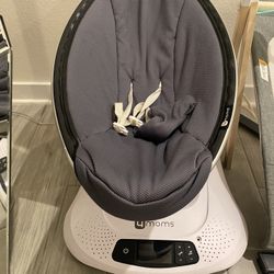 4moms Mamaroo 
