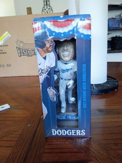 2023 opening week Freddy Freeman bobblehead never opened