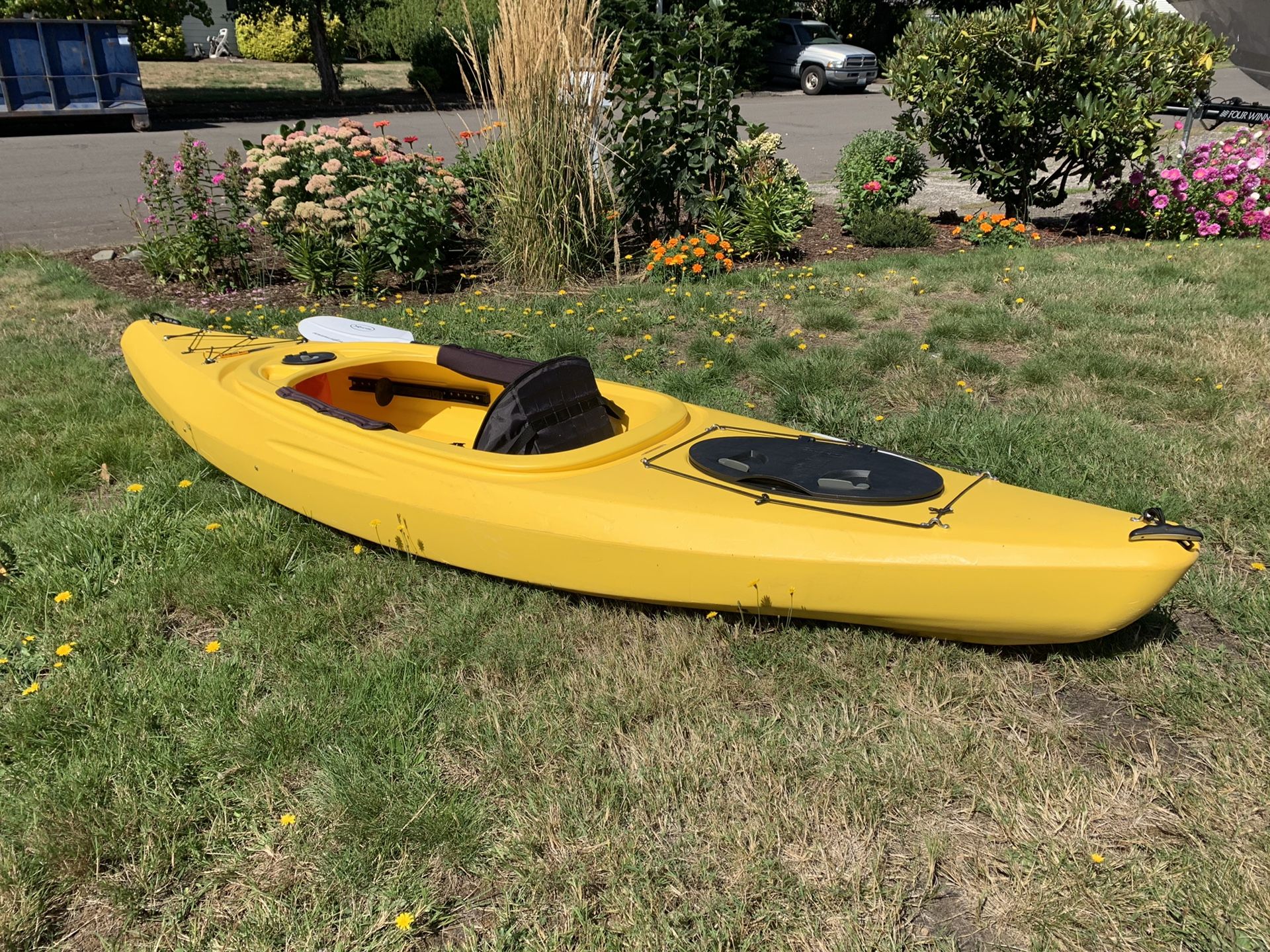 Equinox 10.4 kayak for Sale in Vancouver, WA OfferUp