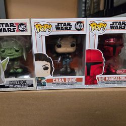 Set of 3 star wars funkos red mandalorian concept yoda and hard to find cara dune Gina Carano action

Great set of 3 funkos new
Great price 
Boom