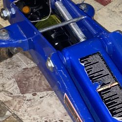 Duralast 2 1/4 Ton Vehicle Jack 