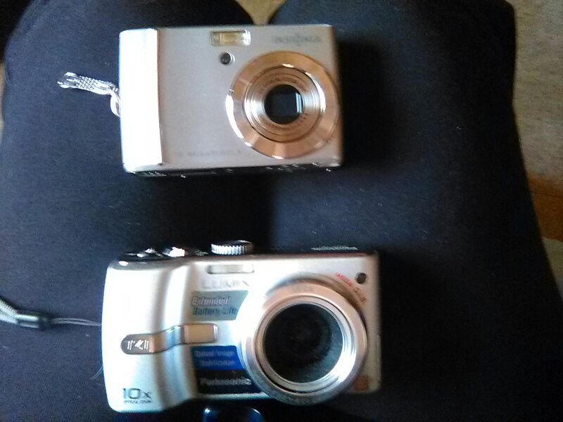 Digital camera