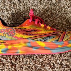 SNEAKERS / SHOES / TENIS 