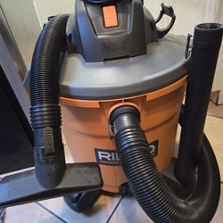 16 Gallon Rigid Vacuum