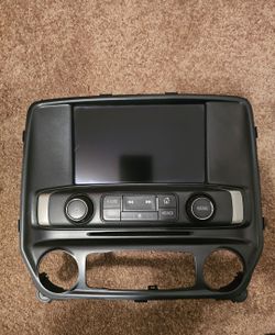 Stock Silverado stereo 2014-18 $200 obo