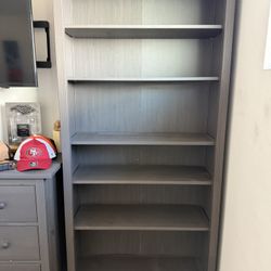 HEMNES Bookshelf IKEA - Great Deal