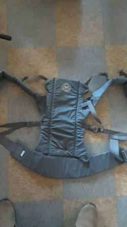 Honest co. Baby carrier