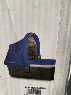 Uppababy bassinet vista or Cruz carry cot