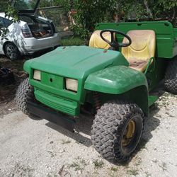 JOHN DEERE GATOR 4X2