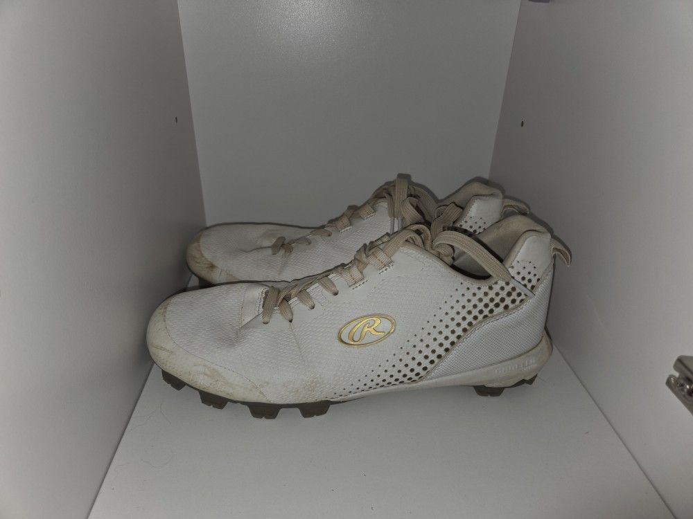Soccer Shoes Gently Used