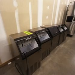 75 POUNDS ICE MACHINE 