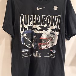 Super Bowl LX Nike "Dueling Helmets" T-shirt - Size L