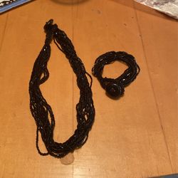 Bugle Bead Necklace And Bracelet 