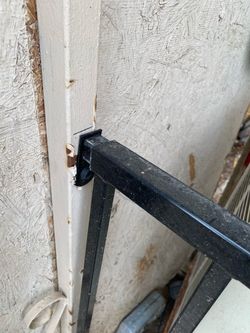Pool fencing