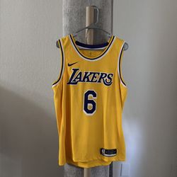Lakers LeBron James  Nike jersey large men