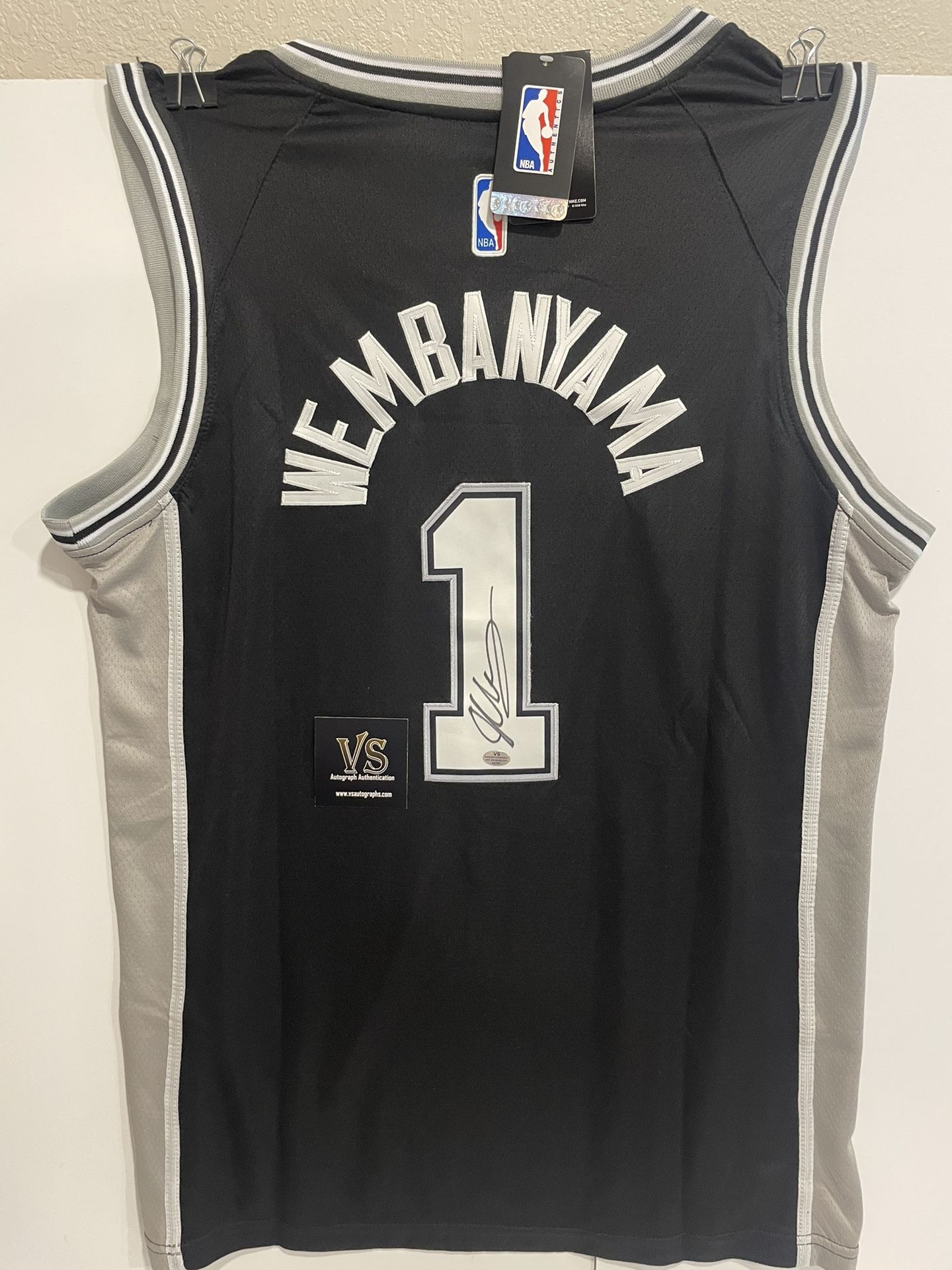 Victor Wembanyama Signed Autographed NBA Jersey With COA