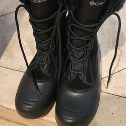 Columbia SNOW BOOTS SZ 10