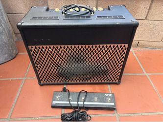 Guitar speaker with foot pedal !!!
