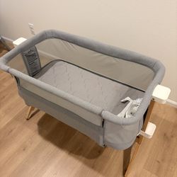 Newton Bassinet and Bedside Sleeper