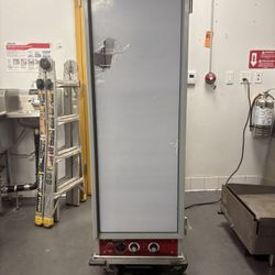  Avantco HEAT-1836I Full Size Insulated Heated Holding Cabinet