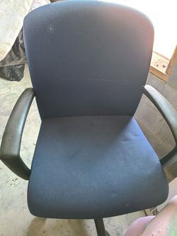 Desk Chaer