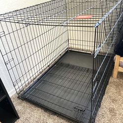 Large Dog Crate/Kennel