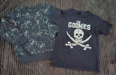 Halloween goonies skeleton boys tee sweater