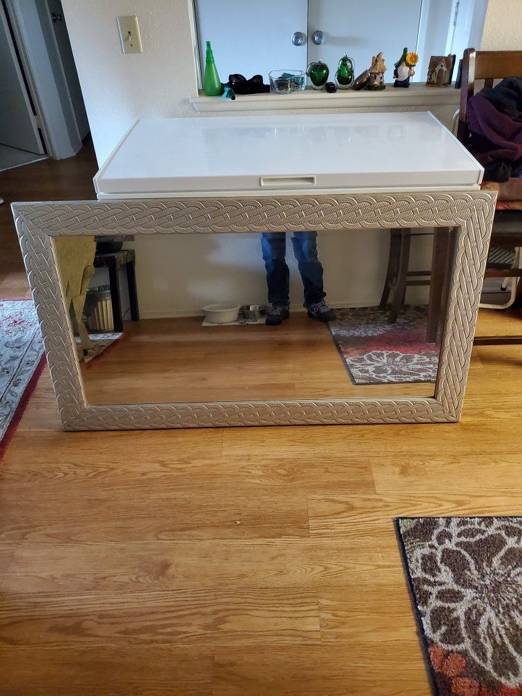 Big Mirror