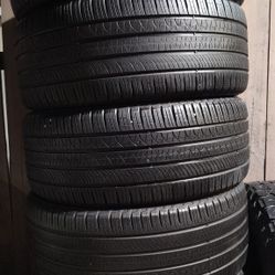 Set De llantas Usadas Pirelli P Zero 285/45/R/22 Año 2023