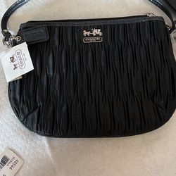 call Negra Nueva Bonita