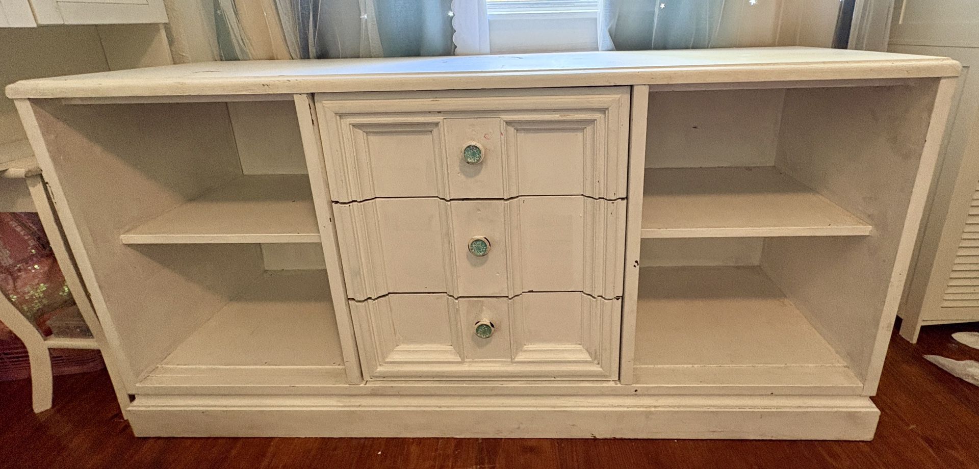 White Dresser w/ Bookshelf – Great DIY Piece