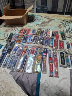 Vintage collector spoons of the world