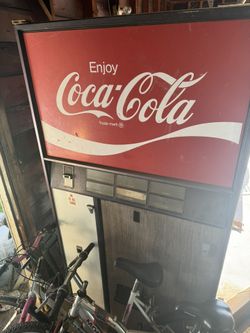 Antique Coca Cola machine