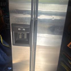 Double Door Whirlpool Refrigerator