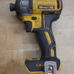 Dewalt DCF887 IMPACT DRIVER PRE OWNED 883133-4