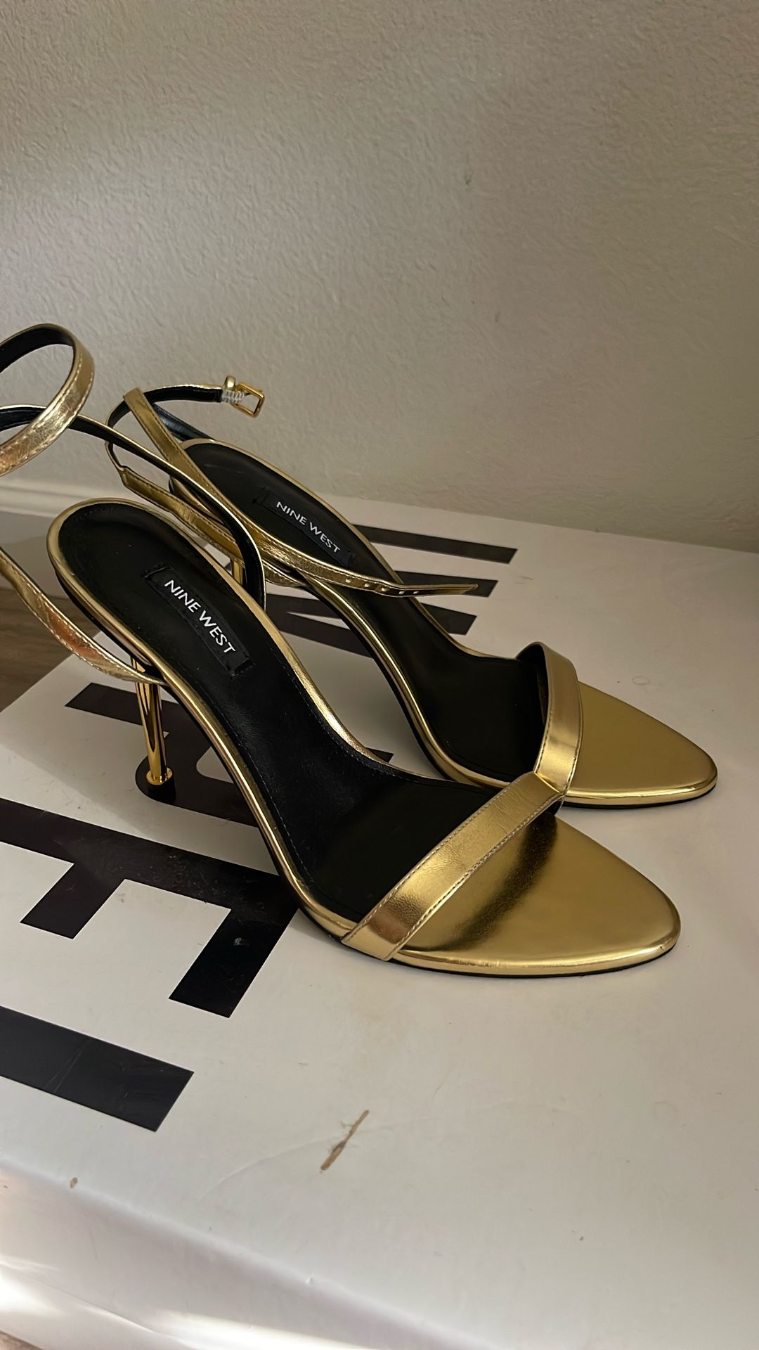 Gold Nine West Heels Size 8