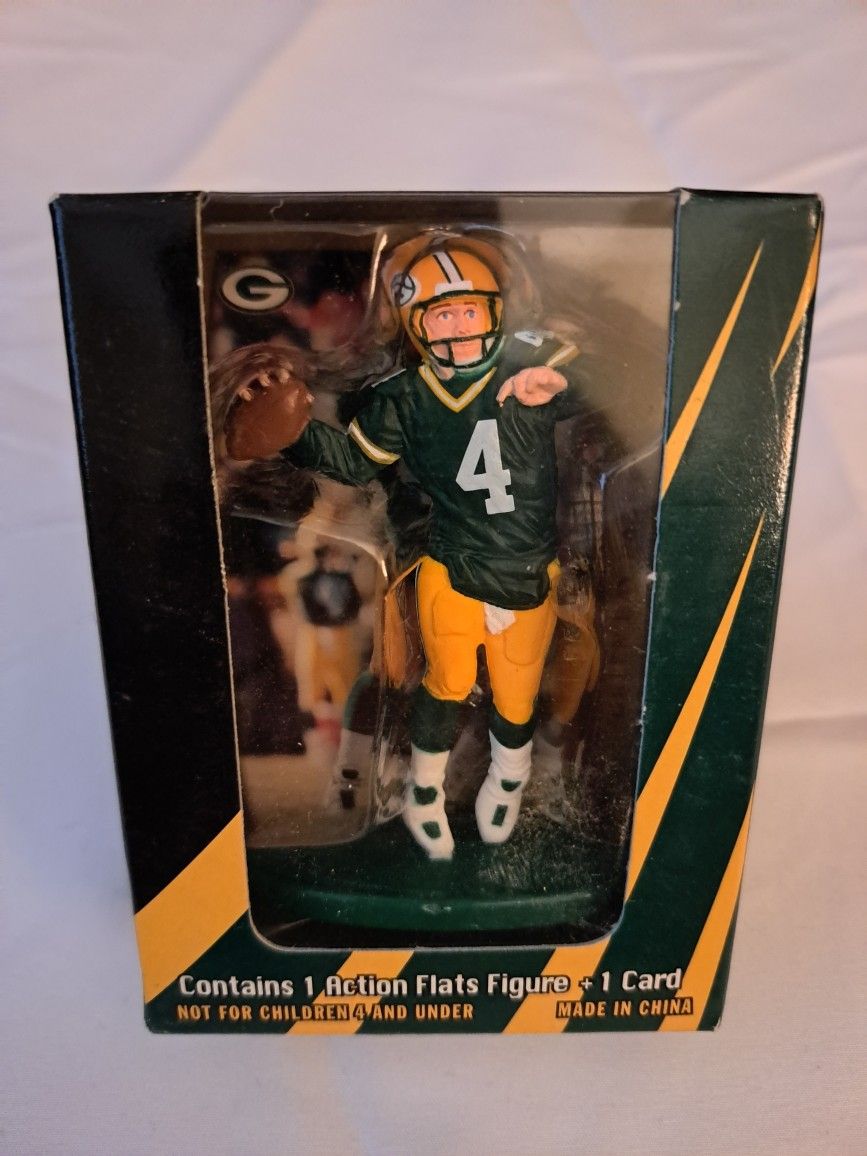 New In Box Brett Favre Green Bay Packers 1998 Topps Action Flats 3" Figure Kickoff Edition W/ card