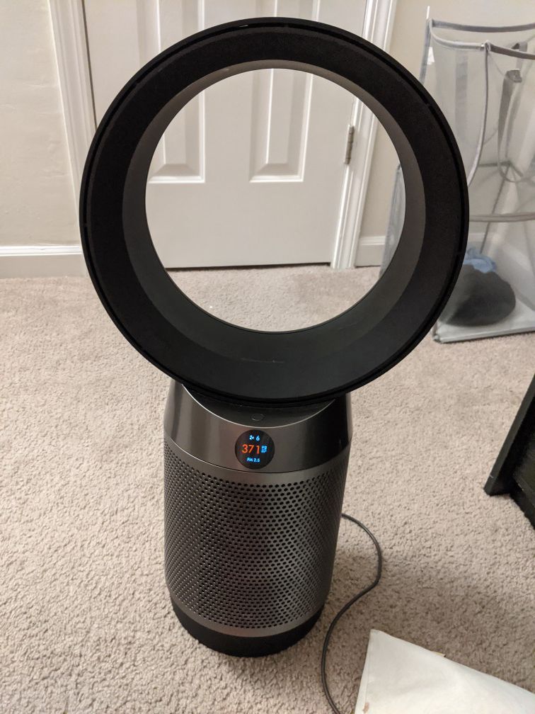 Dyson air purifier with 3 extra filters
