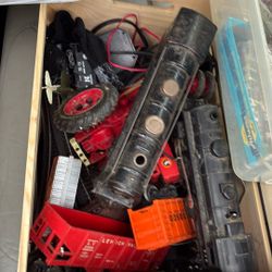 Lionel Trains Set With Tracks And Start Up Kit